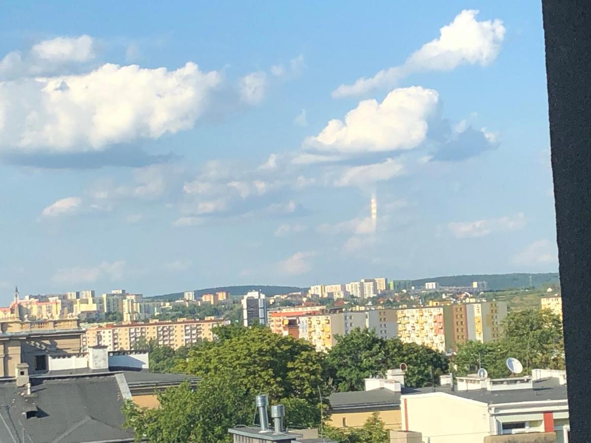 Klimatyzowany Apartament Wenecja Z Garazem Podziemnym Kielce Luaran gambar